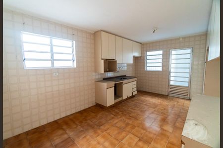 Casa à venda com 94m², 3 quartos e 2 vagasCozinha