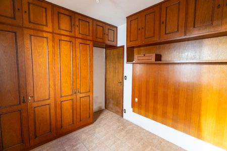 Casa à venda com 94m², 3 quartos e 2 vagasQuarto 2