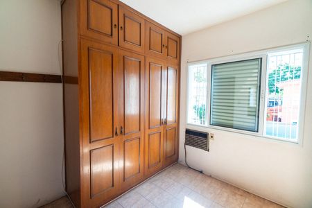 Casa à venda com 94m², 3 quartos e 2 vagasQuarto 1