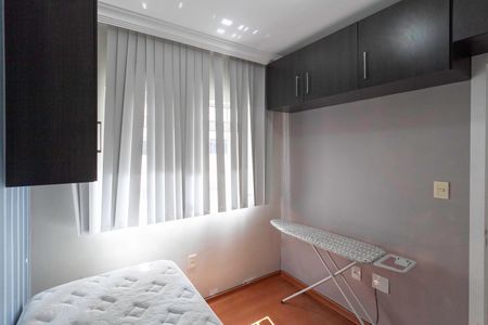 Apartamento para alugar com 116m², 2 quartos e 2 vagasQuarto