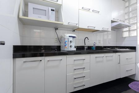 Apartamento para alugar com 116m², 2 quartos e 2 vagas Apartamento para alugar com 116m², 2 quartos e 2 vagasCozinha