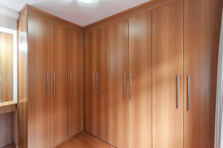 Apartamento para alugar com 116m², 2 quartos e 2 vagasCloset da suíte