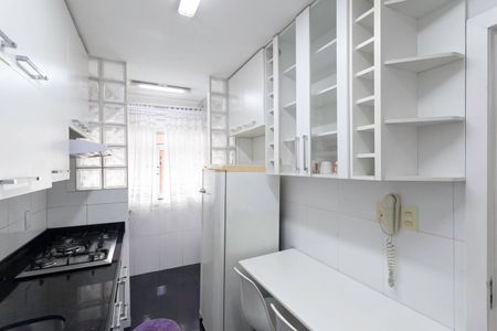 Apartamento para alugar com 116m², 2 quartos e 2 vagas Apartamento para alugar com 116m², 2 quartos e 2 vagasCozinha