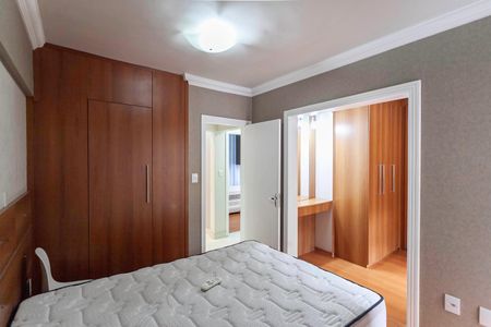 Apartamento para alugar com 116m², 2 quartos e 2 vagas Apartamento para alugar com 116m², 2 quartos e 2 vagasSuíte