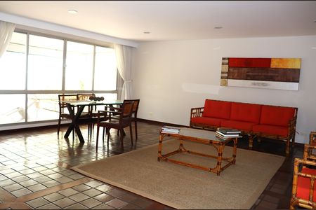 Apartamento à venda com 43m², 1 quarto e 1 vagaSalão de Festas