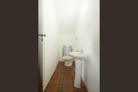 Casa para alugar com 265m², 3 quartos e 3 vagasBanheiro Social 2