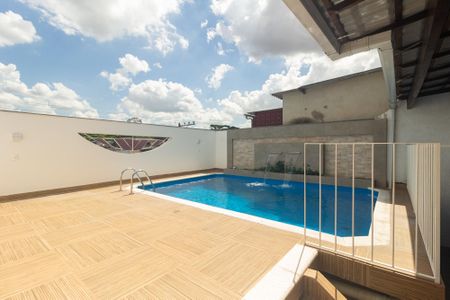 Casa para alugar com 265m², 3 quartos e 3 vagasQuintal
