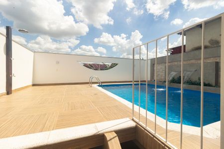 Casa para alugar com 265m², 3 quartos e 3 vagasPiscina