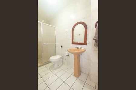 Casa para alugar com 265m², 3 quartos e 3 vagasBanheiro da Suíte 1
