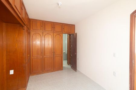 Casa para alugar com 265m², 3 quartos e 3 vagasSuíte 3