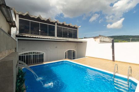 Casa para alugar com 265m², 3 quartos e 3 vagasPiscina
