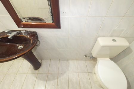 Casa para alugar com 265m², 3 quartos e 3 vagasBanheiro da Suíte 2