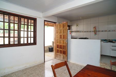 Casa para alugar com 40m², 1 quarto e 1 vagaSala