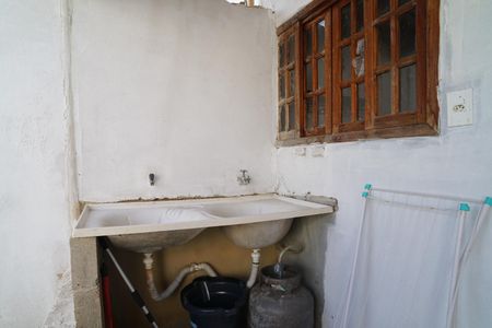 Casa para alugar com 40m², 1 quarto e 1 vagaÁrea de Serviço