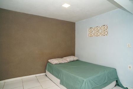 Casa para alugar com 40m², 1 quarto e 1 vagaQuarto