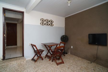 Sala de casa para alugar com 1 quarto, 40m² em Araçatiba, Maricá