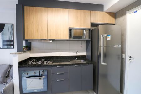 Studio para alugar com 28m², 1 quarto e sem vaga Studio para alugar com 28m², 1 quarto e sem vagaStudio