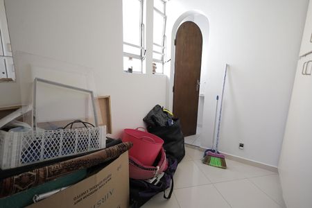 Apartamento à venda com 243m², 5 quartos e 4 vagas Apartamento à venda com 243m², 5 quartos e 4 vagasÁrea de Serviço