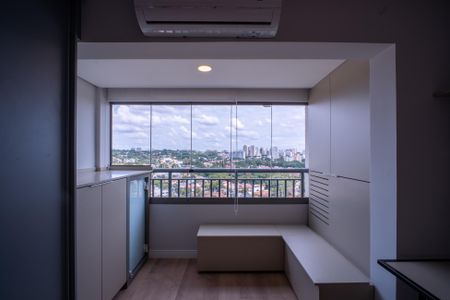Varanda de kitnet/studio para alugar com 1 quarto, 26m² em Butantã, São Paulo