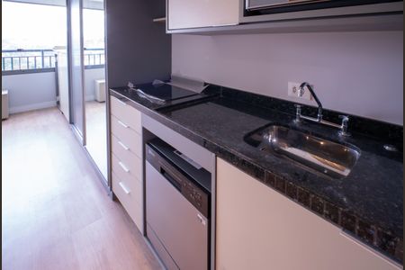 Cozinha de apartamento para alugar com 1 quarto, 26m² em Butantã, São Paulo