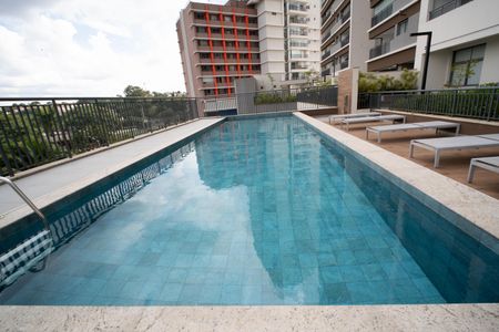 Apartamento para alugar com 26m², 1 quarto e sem vagaÁrea comum - Piscina