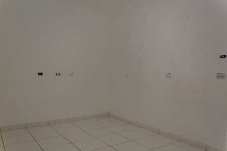 Quarto 1 de casa para alugar com 1 quarto, 30m² em Ferrazópolis, São Bernardo do Campo