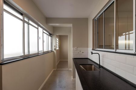 Apartamento à venda com 127m², 3 quartos e 1 vagaÁrea de Serviço