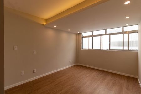 Apartamento à venda com 127m², 3 quartos e 1 vagaSuíte