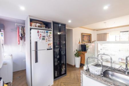 Apartamento para alugar com 70m², 2 quartos e 1 vaga Apartamento para alugar com 70m², 2 quartos e 1 vagaCozinha e Área de Serviço