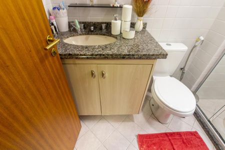 Apartamento para alugar com 70m², 2 quartos e 1 vaga Apartamento para alugar com 70m², 2 quartos e 1 vagaBanheiro Social