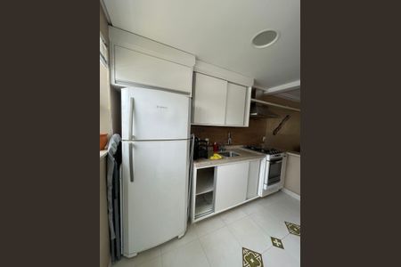 Apartamento para alugar com 74m², 2 quartos e 1 vagaCozinha