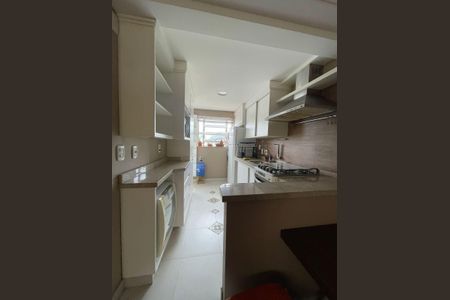 Apartamento para alugar com 74m², 2 quartos e 1 vagaCozinha