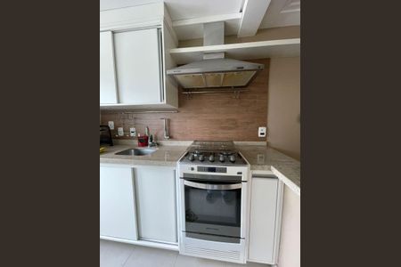 Apartamento para alugar com 74m², 2 quartos e 1 vagaCozinha