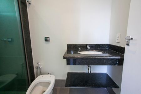 Apartamento para alugar com 95m², 3 quartos e 2 vagas Apartamento para alugar com 95m², 3 quartos e 2 vagasBanheiro da Suite 2