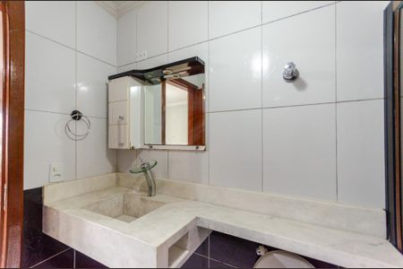 Suíte - Banheiro de casa para alugar com 3 quartos, 200m² em Jardim Jaragua, São Paulo