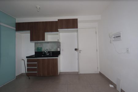 Apartamento para alugar com 40m², 2 quartos e 1 vagaSala