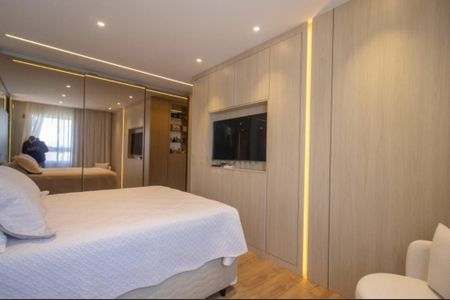 Apartamento à venda com 2 quartos, 168m² em Vila Nova Conceição, São Paulo