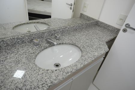 Apartamento à venda com 121m², 3 quartos e 2 vagasSuíte