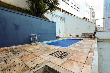 Apartamento para alugar com 250m², 3 quartos e 3 vagasÁrea comum - Piscina