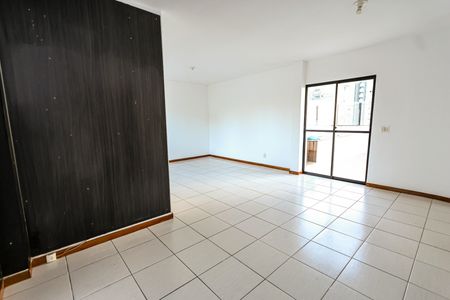 Apartamento para alugar com 250m², 3 quartos e 3 vagasCobertura