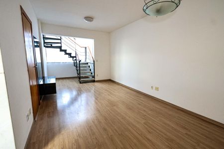 Sala de apartamento para alugar com 3 quartos, 250m² em Buritis, Belo Horizonte