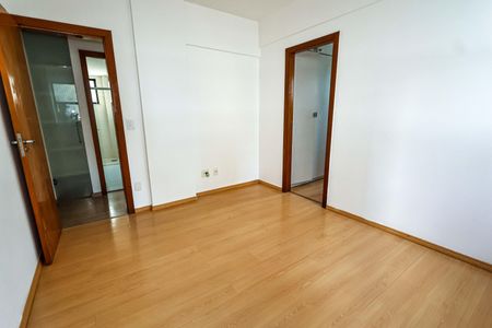 Apartamento para alugar com 250m², 3 quartos e 3 vagasQuarto Suíte