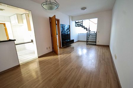 Sala de apartamento para alugar com 3 quartos, 250m² em Buritis, Belo Horizonte