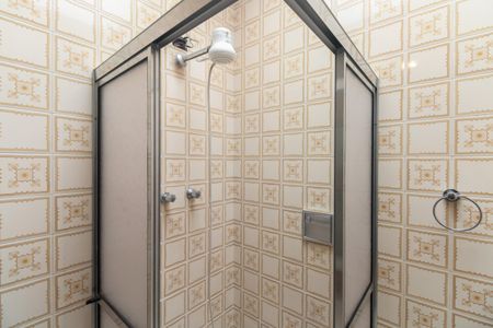 Casa para alugar com 300m², 4 quartos e 3 vagasBanheiro Social 