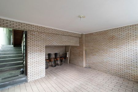 Casa para alugar com 250m², 4 quartos e 1 vaga Casa para alugar com 250m², 4 quartos e 1 vagaGaragem