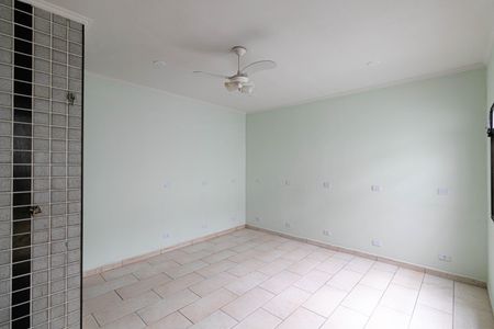 Casa para alugar com 250m², 4 quartos e 1 vaga Casa para alugar com 250m², 4 quartos e 1 vagaCasa 2 - Suíte Externa
