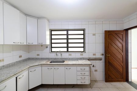 Casa para alugar com 250m², 4 quartos e 1 vaga Casa para alugar com 250m², 4 quartos e 1 vagaCasa 2 - Cozinha