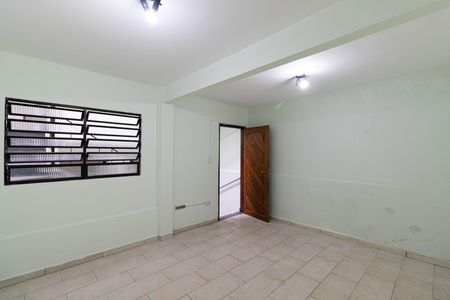 Casa para alugar com 250m², 4 quartos e 1 vaga Casa para alugar com 250m², 4 quartos e 1 vagaCasa 1 - Quarto de Serviço