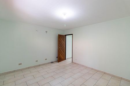 Casa para alugar com 250m², 4 quartos e 1 vaga Casa para alugar com 250m², 4 quartos e 1 vagaCasa 2 - Quarto