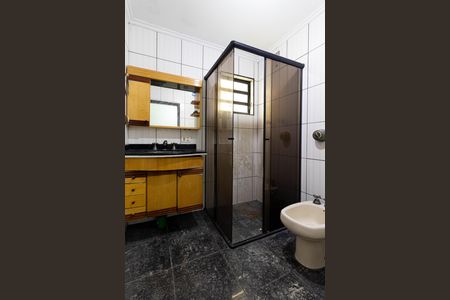 Casa para alugar com 250m², 4 quartos e 1 vaga Casa para alugar com 250m², 4 quartos e 1 vagaCasa 2 - Banheiro